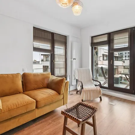 Coquette Apartment